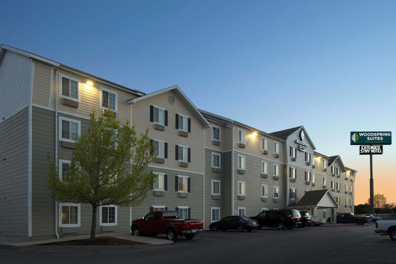 Woodspring Suites San Antonio Fort Sam Екстериор снимка