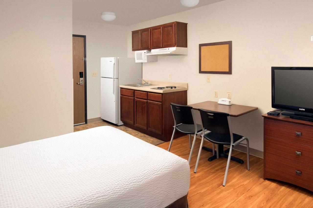 Woodspring Suites San Antonio Fort Sam Екстериор снимка