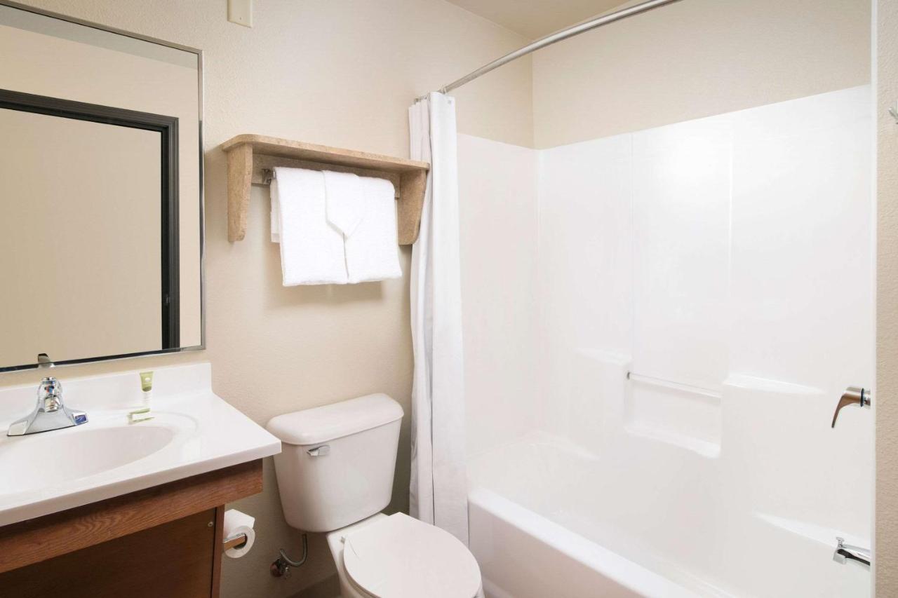 Woodspring Suites San Antonio Fort Sam Екстериор снимка